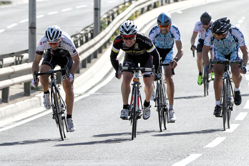 Masters 40+ race to Finish