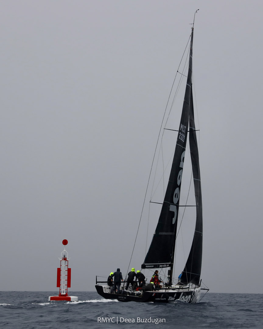 Lee Satariano's Artie III wins the RMYC Autumn Round Comino Race