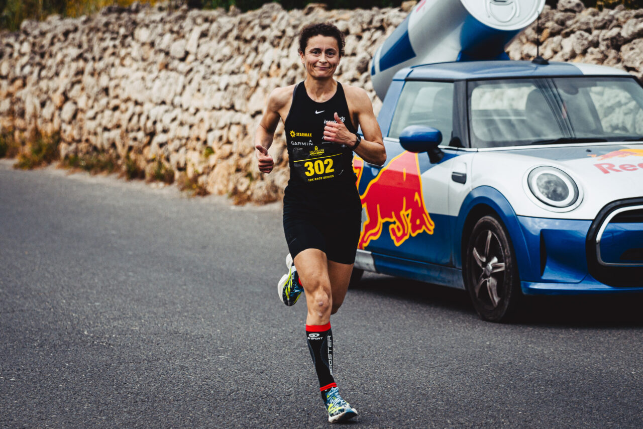 A runner on the Dingli course during the Hudson Race Series